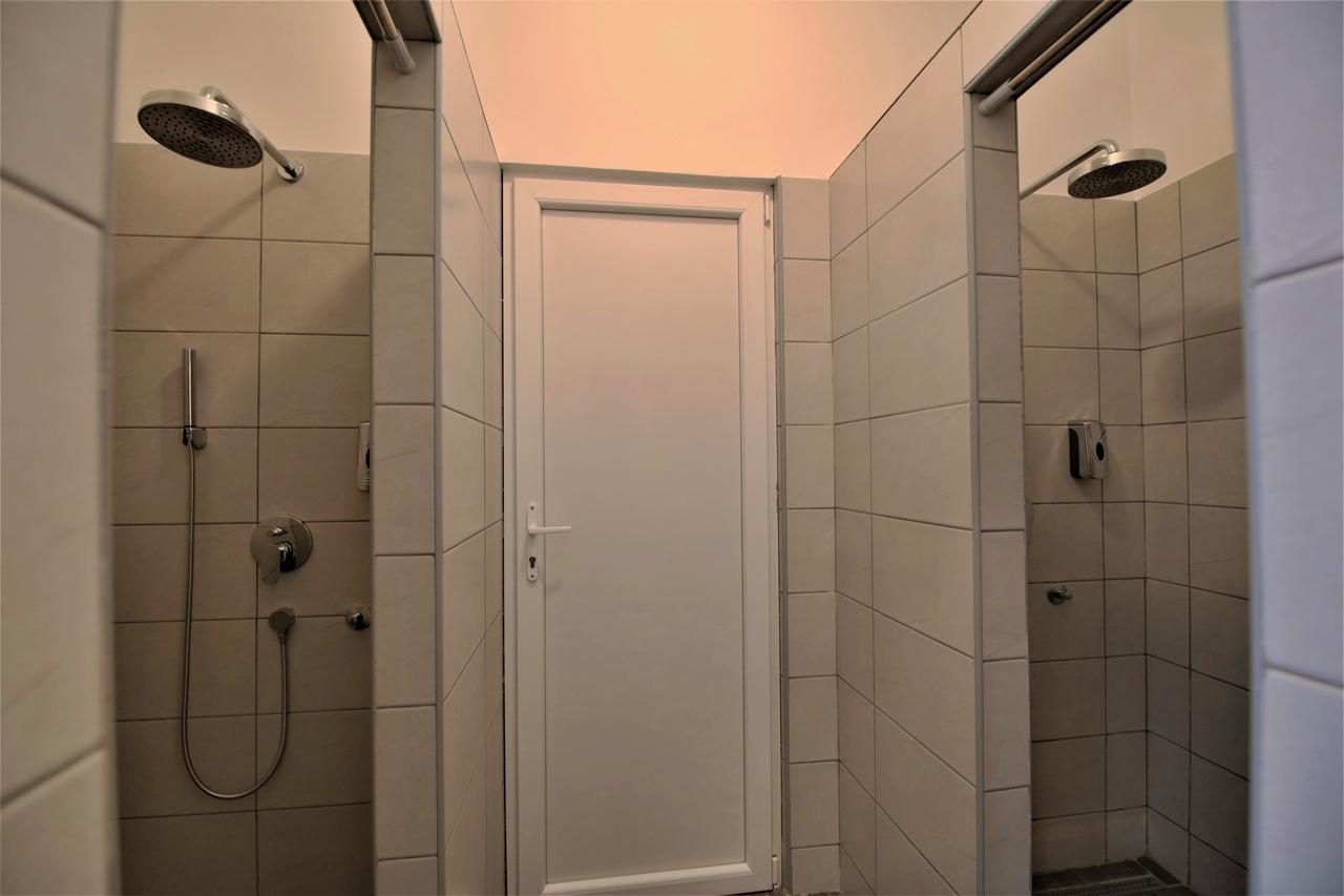 Hostel Fine بلغراد المظهر الخارجي الصورة