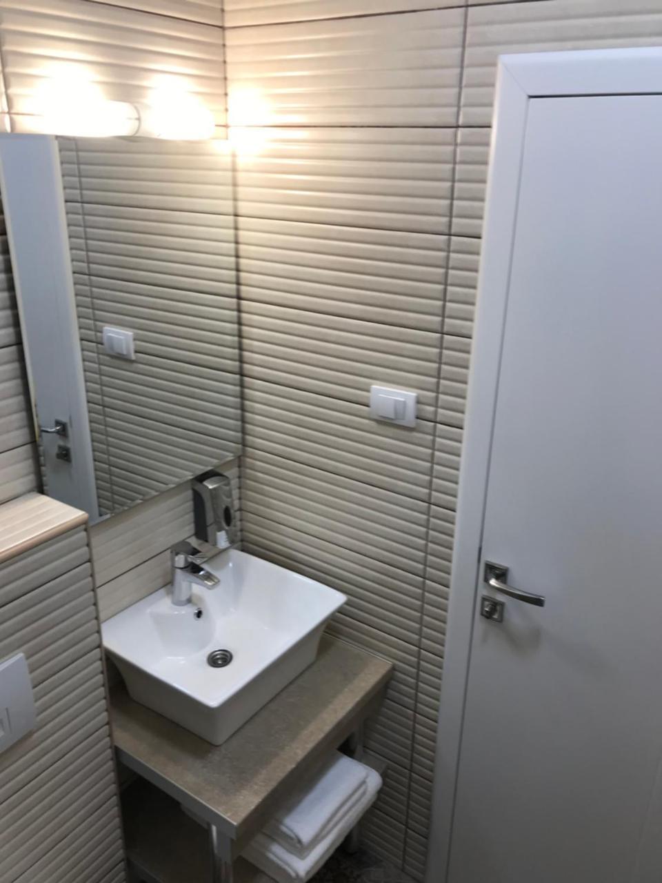 Hostel Fine بلغراد المظهر الخارجي الصورة